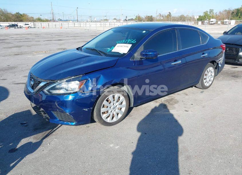 Photo 2 of 2018 Nissan Sentra S (VIN 3N1AB7AP5JY266921)