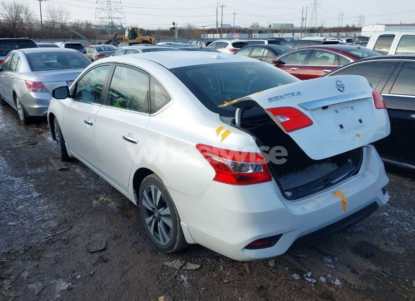 Photo 3 of 2018 Nissan Sentra SL (VIN 3N1AB7AP5JY282343)