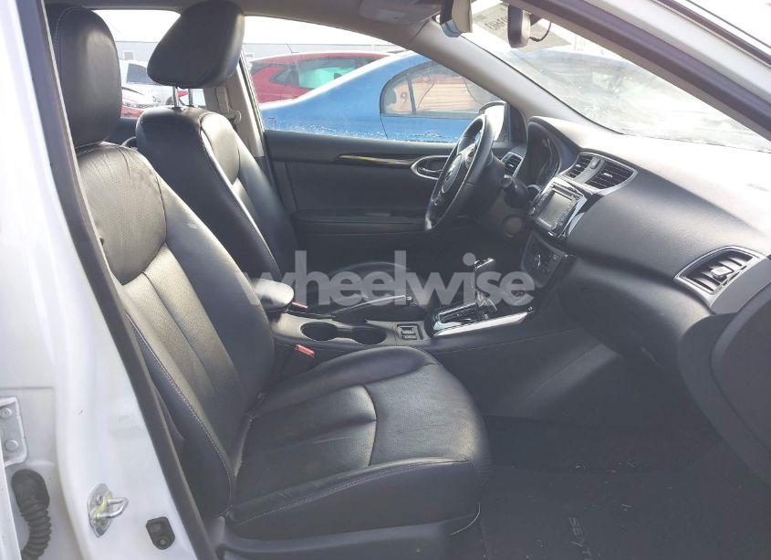Photo 5 of 2018 Nissan Sentra SL (VIN 3N1AB7AP5JY282343)