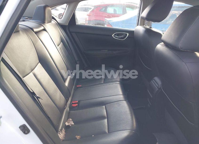 Photo 8 of 2018 Nissan Sentra SL (VIN 3N1AB7AP5JY282343)