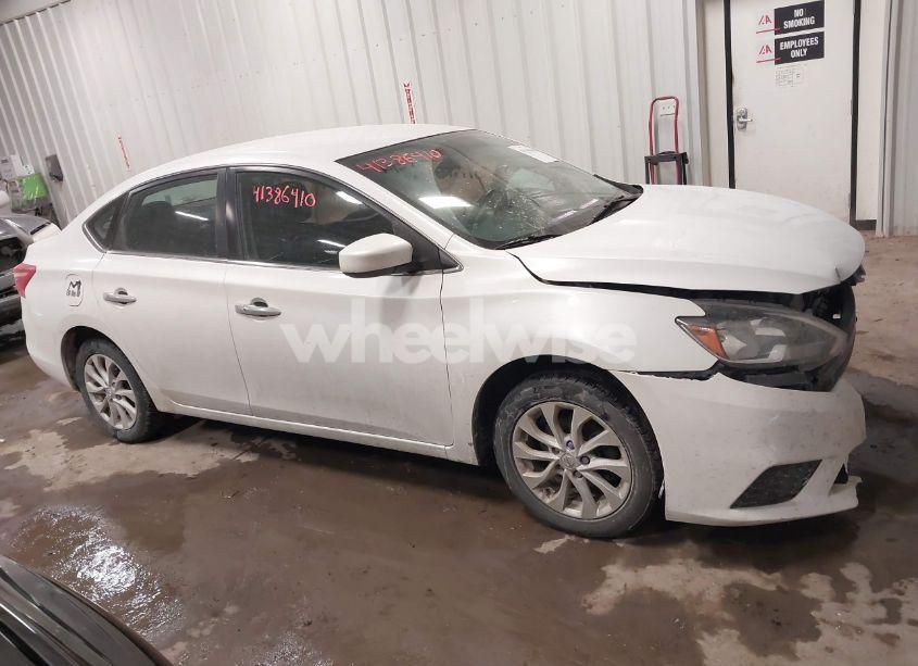 Photo 12 of 2018 Nissan Sentra SV (VIN 3N1AB7AP5JY292211)