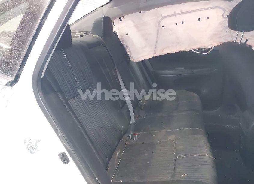 Photo 8 of 2018 Nissan Sentra SV (VIN 3N1AB7AP5JY292211)