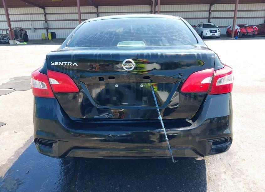Photo 16 of 2018 Nissan Sentra S (VIN 3N1AB7AP5JY295657)