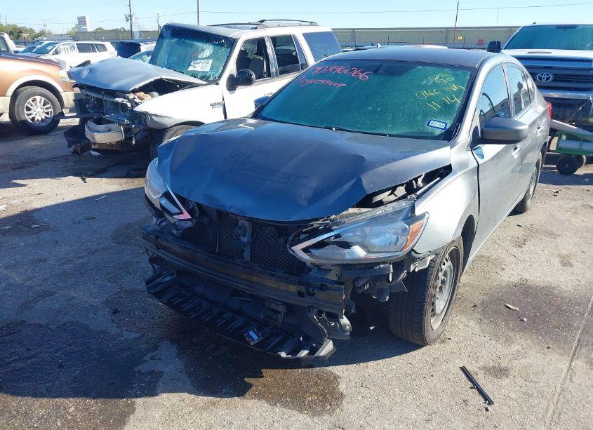 Photo 2 of 2018 Nissan Sentra S (VIN 3N1AB7AP5JY297859)