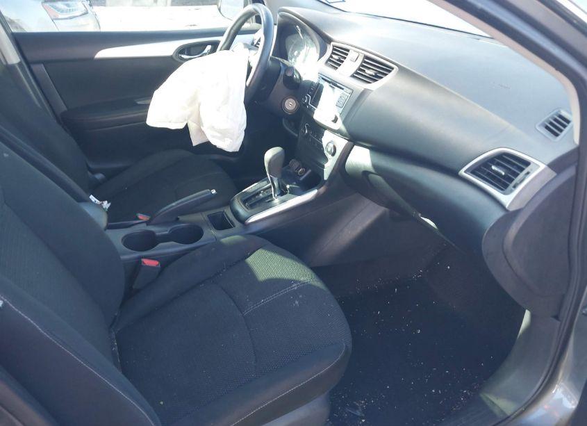 Photo 5 of 2018 Nissan Sentra S (VIN 3N1AB7AP5JY297859)