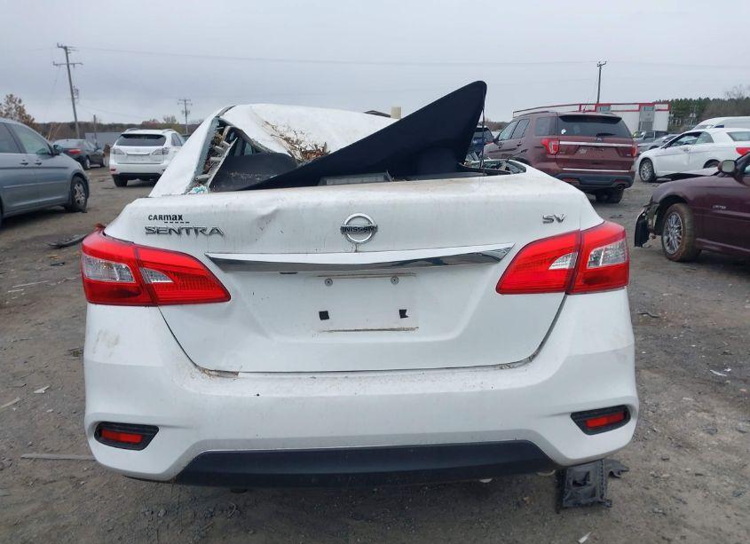 Photo 16 of 2018 Nissan Sentra SV (VIN 3N1AB7AP5JY299904)