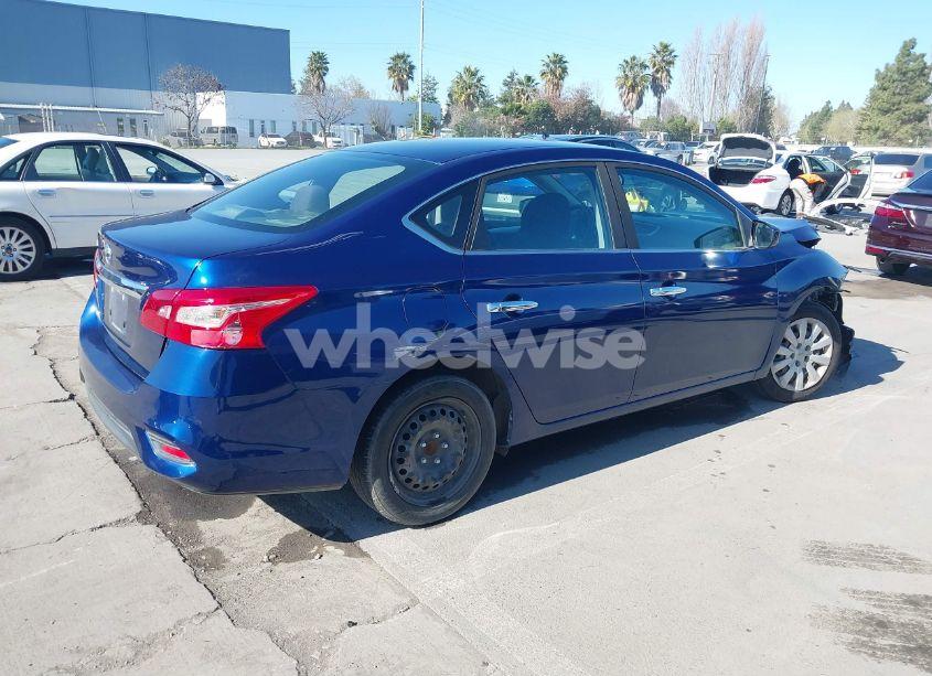 Photo 4 of 2018 Nissan Sentra S (VIN 3N1AB7AP5JY302512)