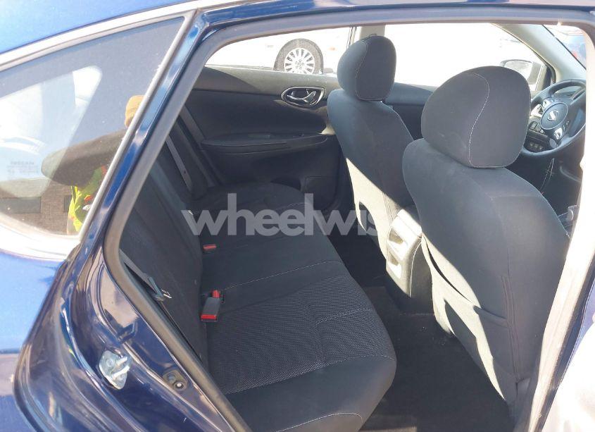 Photo 8 of 2018 Nissan Sentra S (VIN 3N1AB7AP5JY302512)