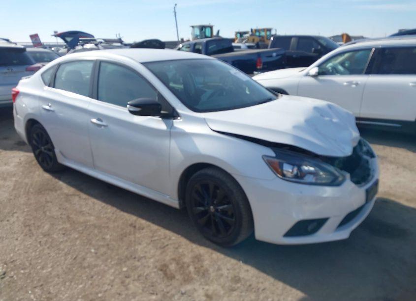 2018 Nissan Sentra SR (VIN 3N1AB7AP5JY314840) main photo