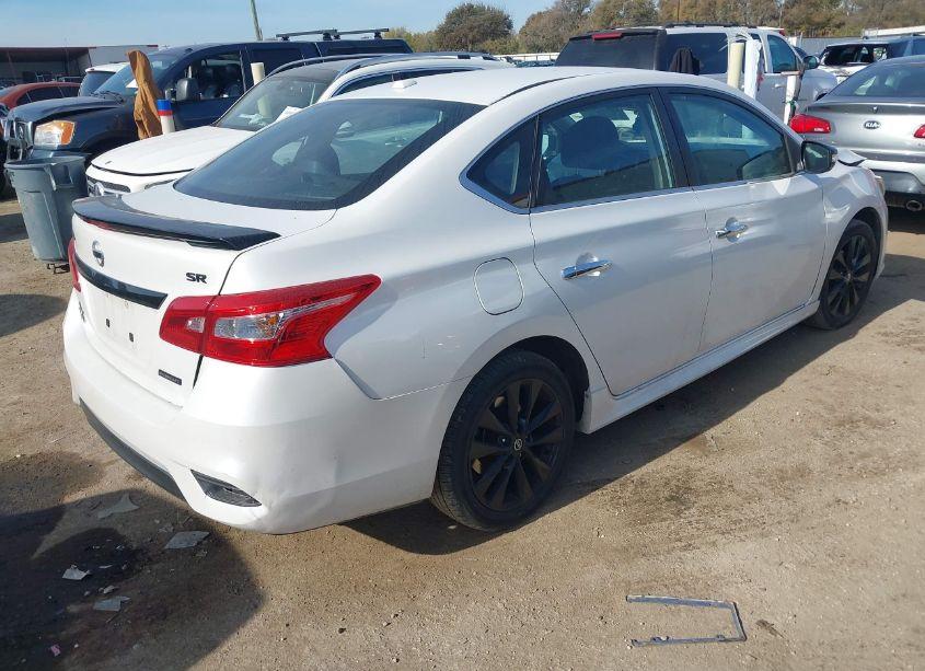 Photo 4 of 2018 Nissan Sentra SR (VIN 3N1AB7AP5JY314840)