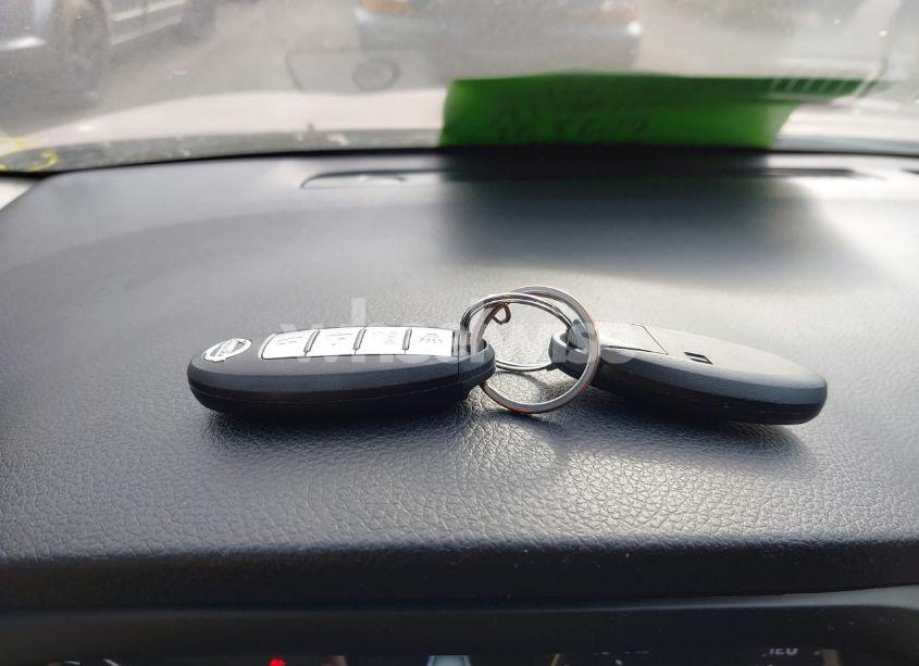 Photo 11 of 2018 Nissan Sentra SR (VIN 3N1AB7AP5JY315292)