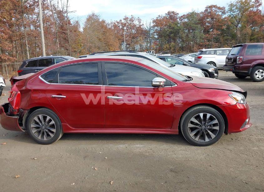 Photo 13 of 2018 Nissan Sentra SR (VIN 3N1AB7AP5JY315292)