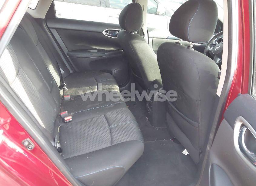 Photo 8 of 2018 Nissan Sentra SR (VIN 3N1AB7AP5JY315292)