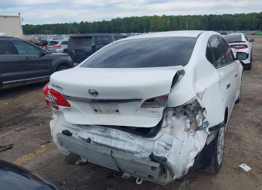 Photo 6 of 2018 Nissan Sentra S (VIN 3N1AB7AP5JY315597)