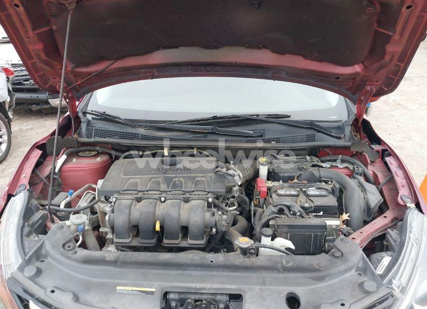 Photo 10 of 2018 Nissan Sentra SV (VIN 3N1AB7AP5JY319908)