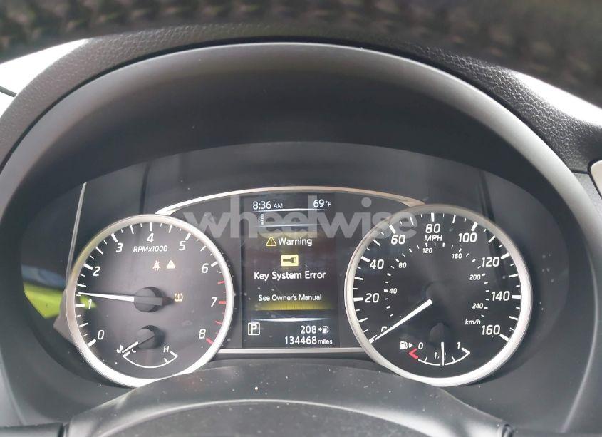 Photo 7 of 2018 Nissan Sentra SV (VIN 3N1AB7AP5JY319908)