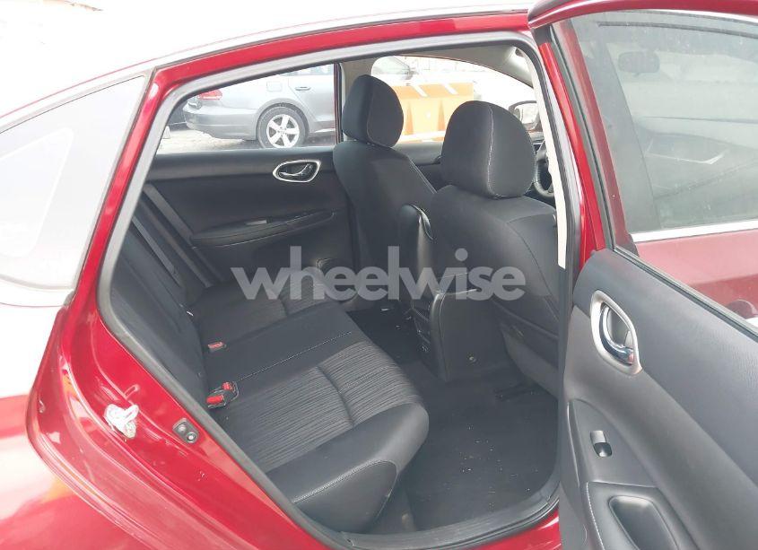 Photo 8 of 2018 Nissan Sentra SV (VIN 3N1AB7AP5JY319908)