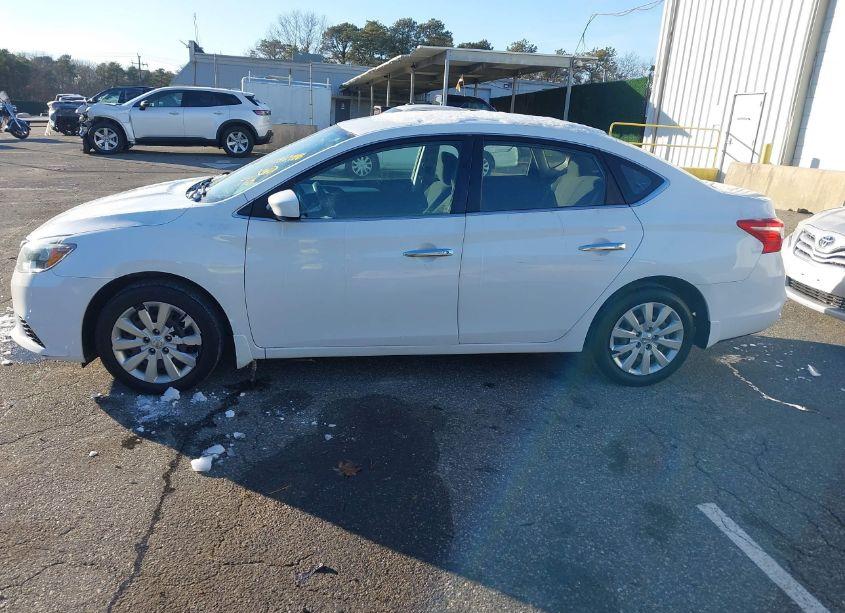 Photo 14 of 2018 Nissan Sentra S (VIN 3N1AB7AP5JY321478)