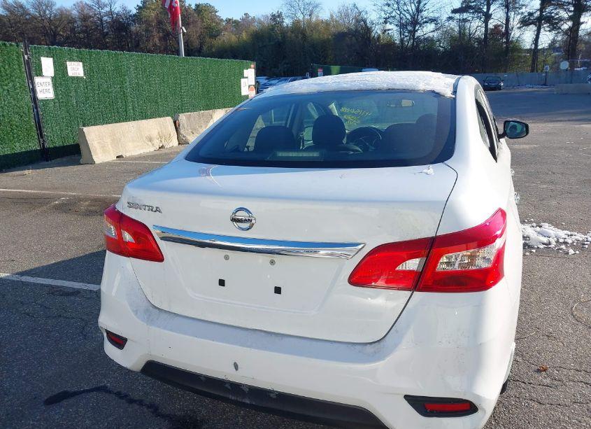 Photo 16 of 2018 Nissan Sentra S (VIN 3N1AB7AP5JY321478)