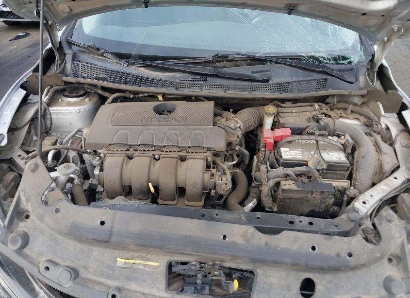 Photo 10 of 2018 Nissan Sentra S (VIN 3N1AB7AP5JY330469)