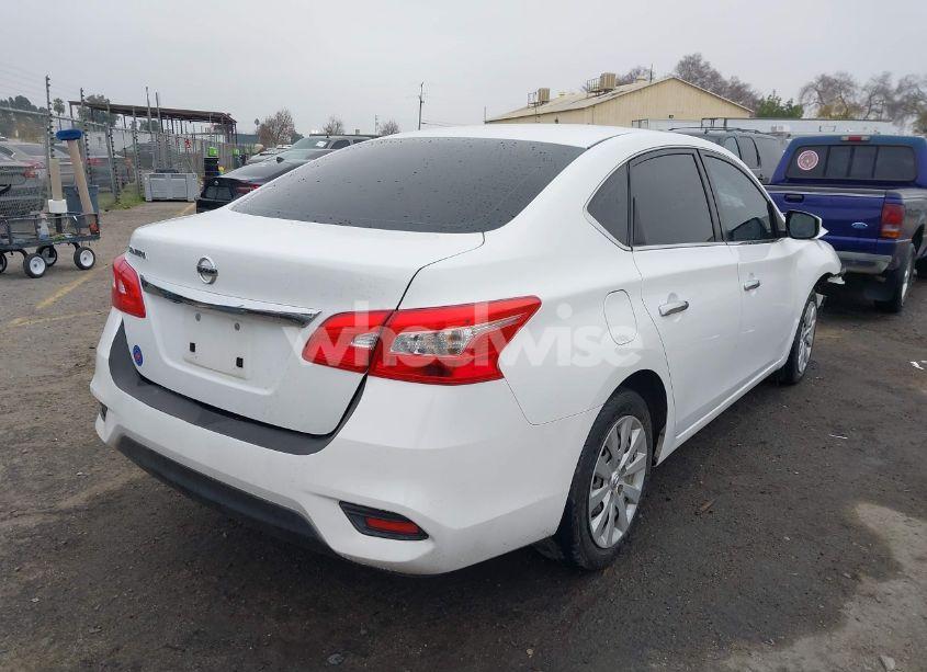 Photo 4 of 2018 Nissan Sentra S (VIN 3N1AB7AP5JY332982)