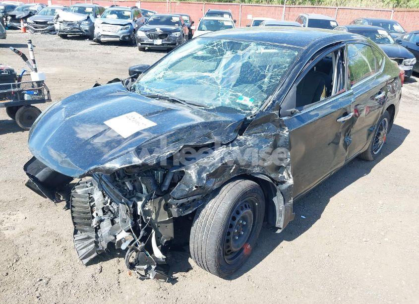 Photo 6 of 2018 Nissan Sentra S (VIN 3N1AB7AP5JY338569)