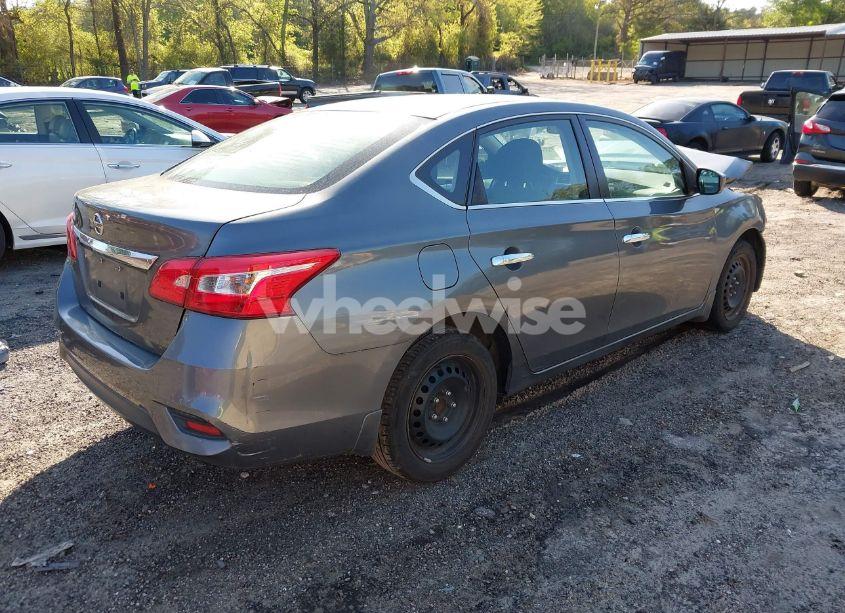 Photo 4 of 2018 Nissan Sentra S (VIN 3N1AB7AP5JY342248)