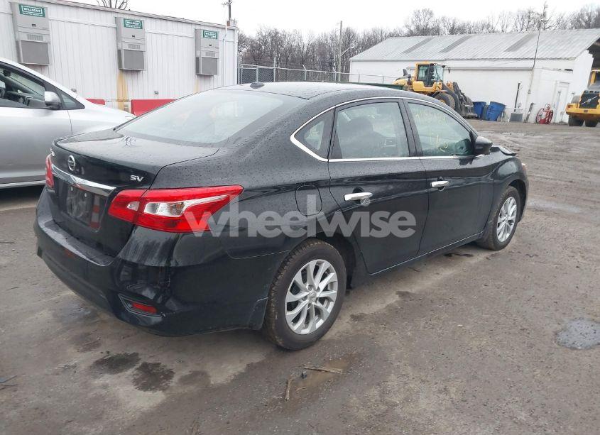 Photo 4 of 2018 Nissan Sentra SV (VIN 3N1AB7AP5JY345263)