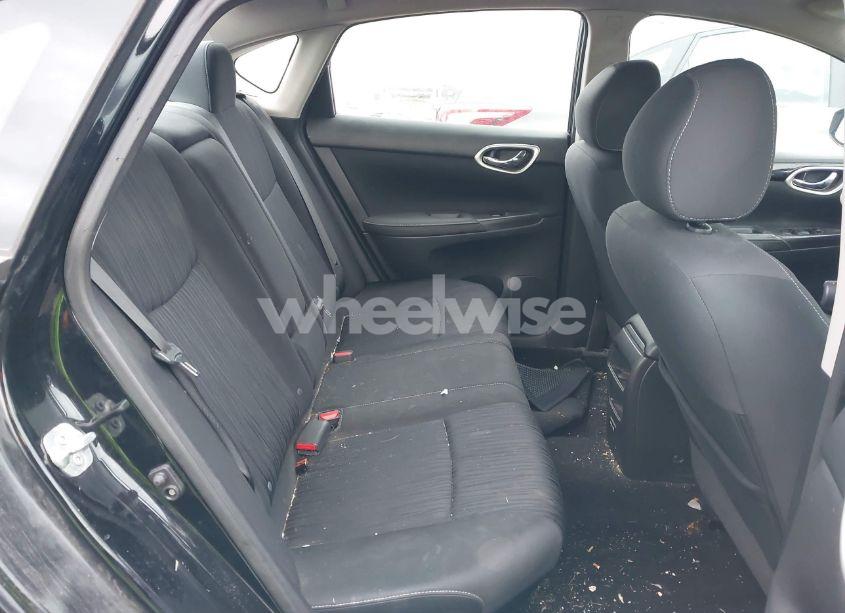 Photo 8 of 2019 Nissan Sentra SV (VIN 3N1AB7AP5KL606065)