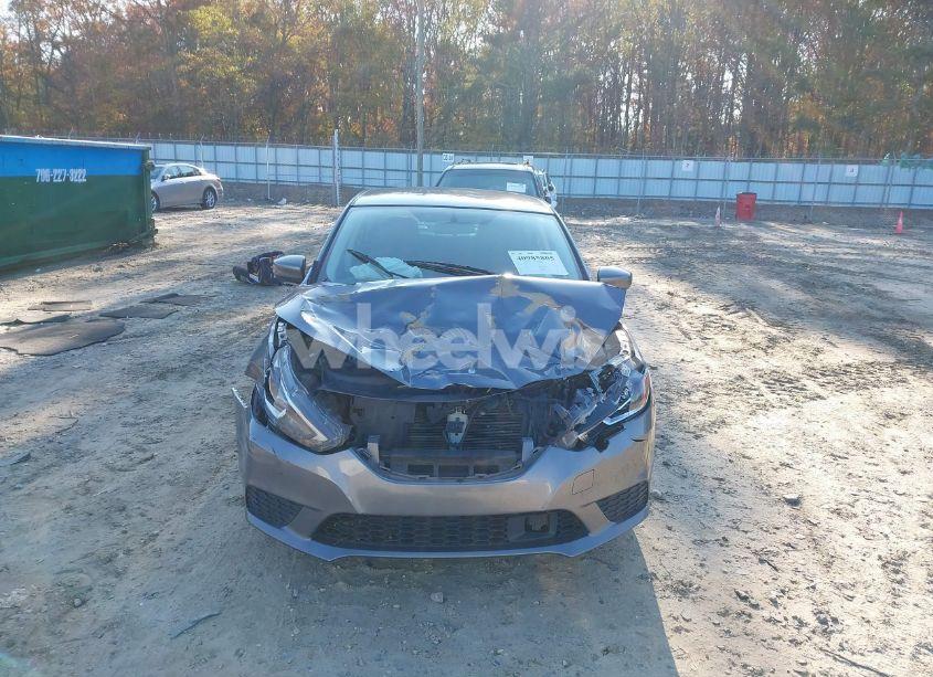 Photo 12 of 2019 Nissan Sentra SV (VIN 3N1AB7AP5KL606213)