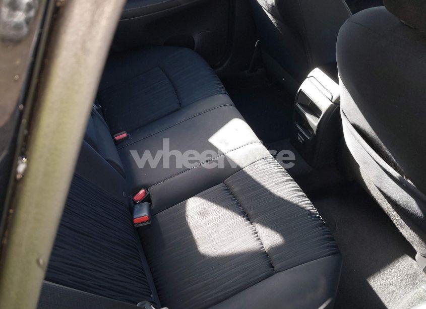 Photo 8 of 2019 Nissan Sentra SV (VIN 3N1AB7AP5KL608267)