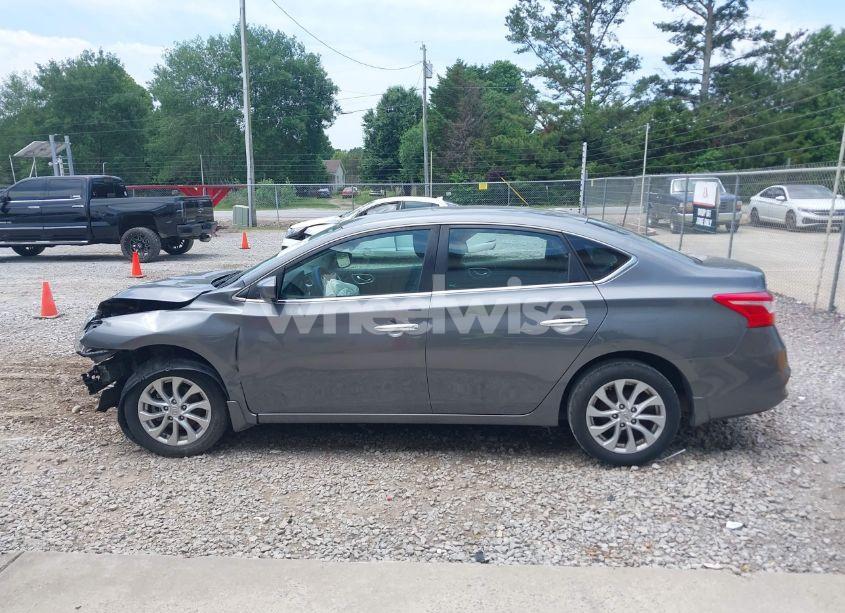 Photo 15 of 2019 Nissan Sentra SV (VIN 3N1AB7AP5KL608981)