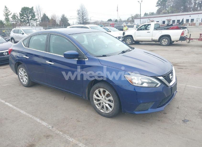 2019 Nissan Sentra SV (VIN 3N1AB7AP5KL610861) main photo