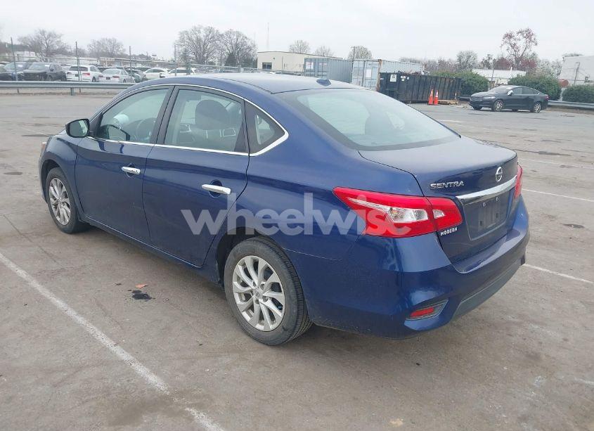Photo 3 of 2019 Nissan Sentra SV (VIN 3N1AB7AP5KL610861)