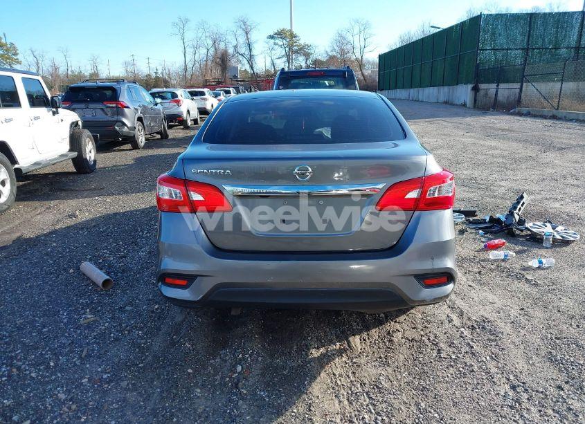 Photo 15 of 2019 Nissan Sentra S (VIN 3N1AB7AP5KY202279)