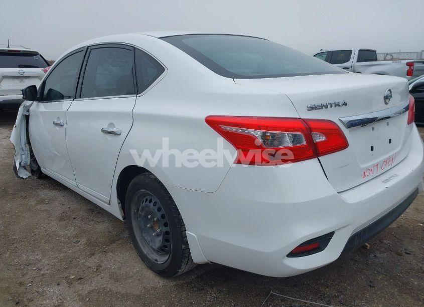 Photo 3 of 2019 Nissan Sentra S (VIN 3N1AB7AP5KY203223)