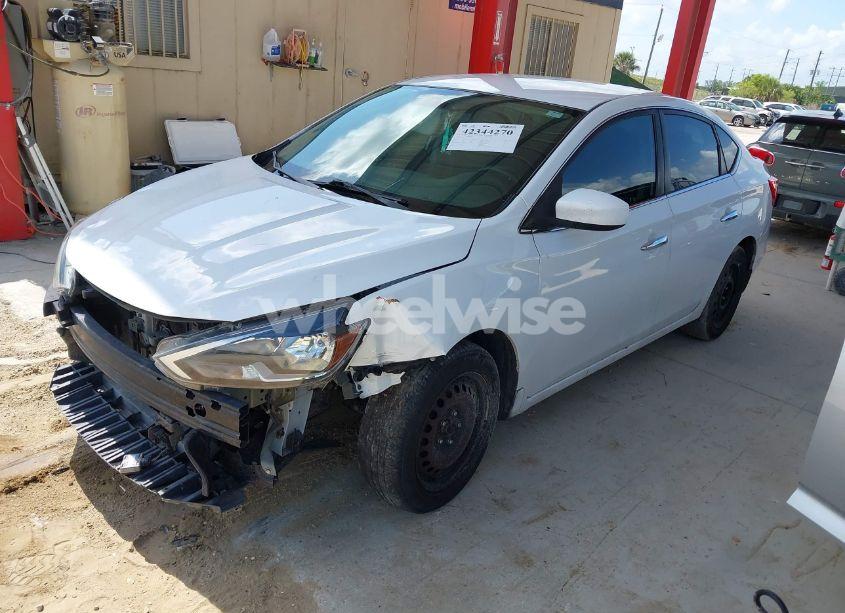 Photo 2 of 2019 Nissan Sentra S (VIN 3N1AB7AP5KY210155)