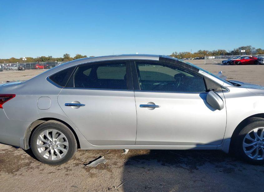 Photo 13 of 2019 Nissan Sentra S (VIN 3N1AB7AP5KY212522)
