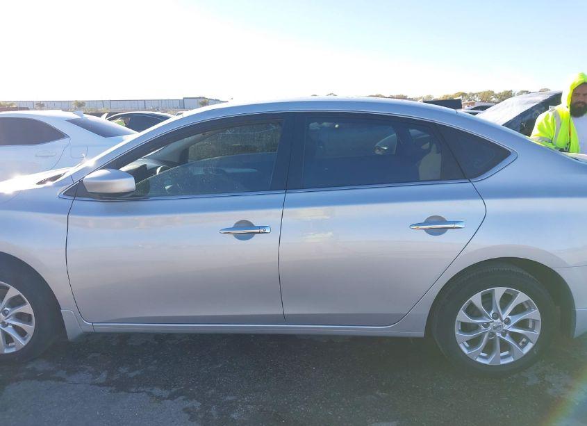 Photo 14 of 2019 Nissan Sentra S (VIN 3N1AB7AP5KY212522)
