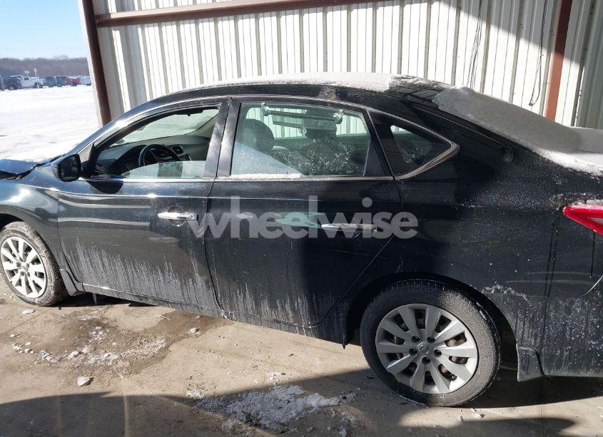 Photo 14 of 2019 Nissan Sentra S (VIN 3N1AB7AP5KY223987)