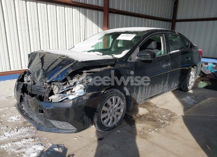 Photo 2 of 2019 Nissan Sentra S (VIN 3N1AB7AP5KY223987)