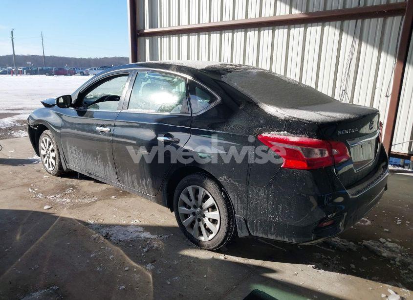 Photo 3 of 2019 Nissan Sentra S (VIN 3N1AB7AP5KY223987)