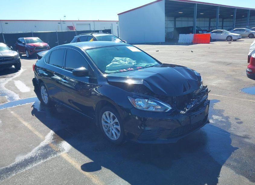 2019 Nissan Sentra SV (VIN 3N1AB7AP5KY250204) main photo