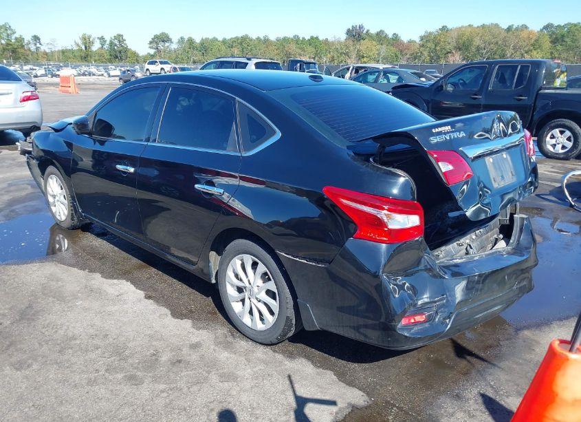 Photo 3 of 2019 Nissan Sentra SV (VIN 3N1AB7AP5KY250204)