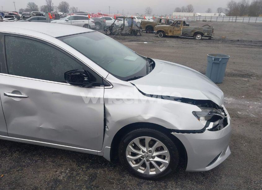 Photo 18 of 2019 Nissan Sentra S (VIN 3N1AB7AP5KY250414)