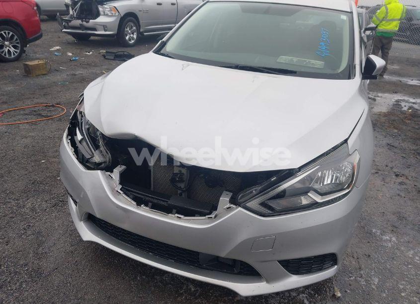 Photo 6 of 2019 Nissan Sentra S (VIN 3N1AB7AP5KY250414)