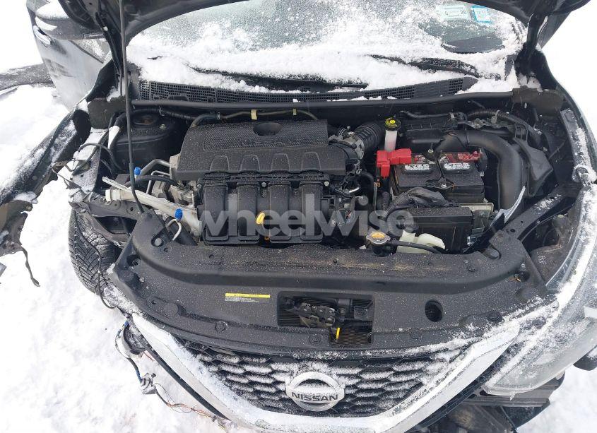 Photo 10 of 2019 Nissan Sentra SR (VIN 3N1AB7AP5KY251854)