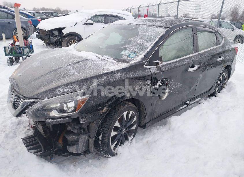 Photo 2 of 2019 Nissan Sentra SR (VIN 3N1AB7AP5KY251854)