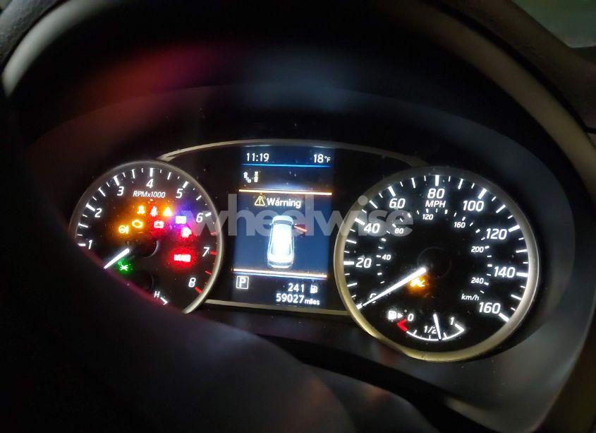 Photo 7 of 2019 Nissan Sentra SR (VIN 3N1AB7AP5KY251854)