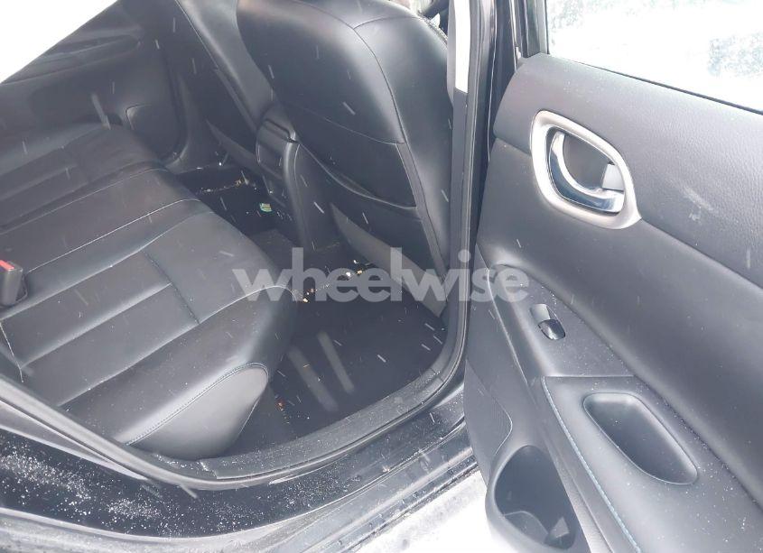 Photo 8 of 2019 Nissan Sentra SR (VIN 3N1AB7AP5KY251854)